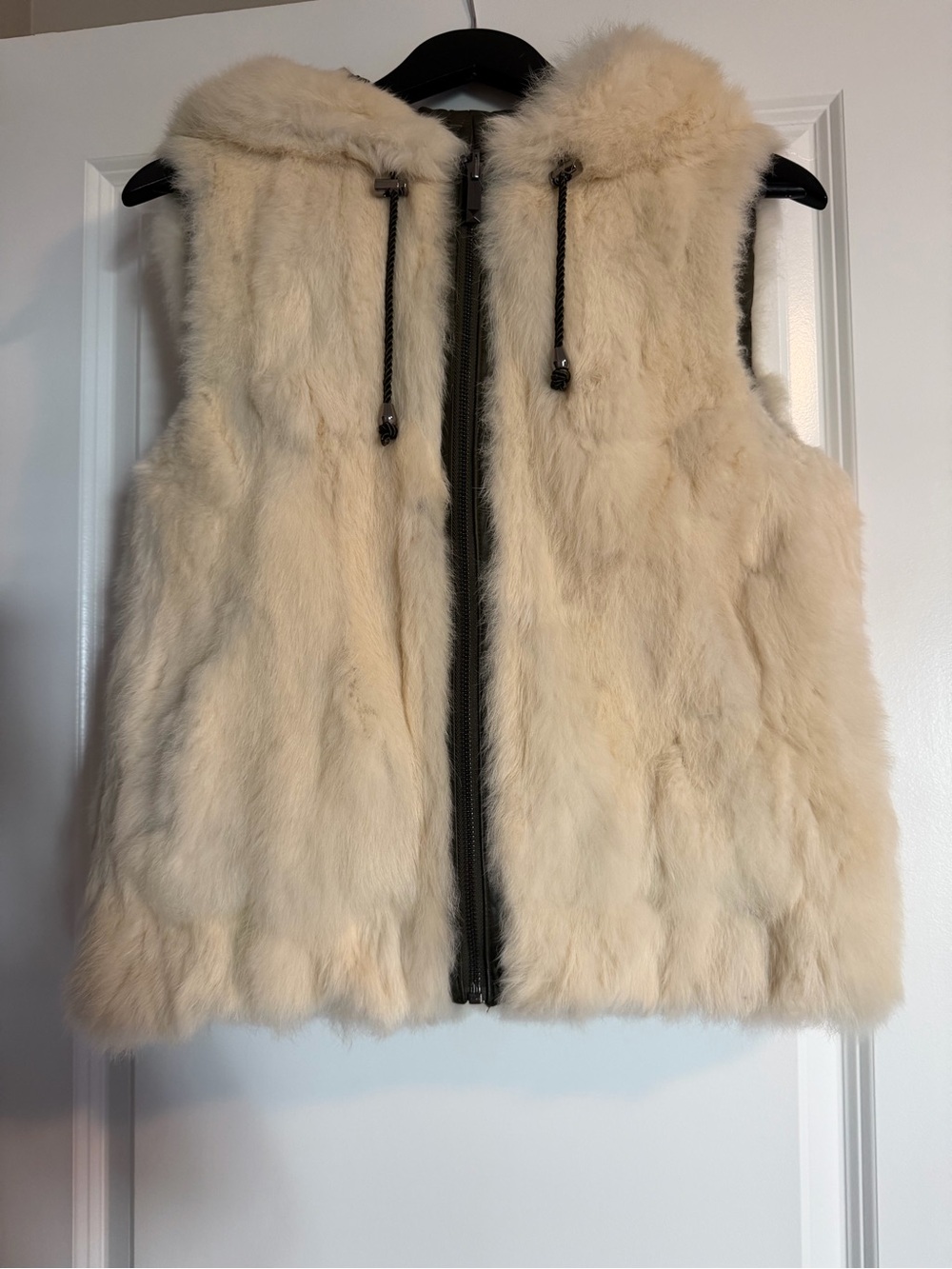 BCBGMaxAzria Cream Faux Fur Hooded Vest